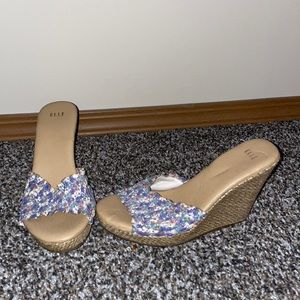 Purple Flowered Wedges, Brand is Elle, Size 7